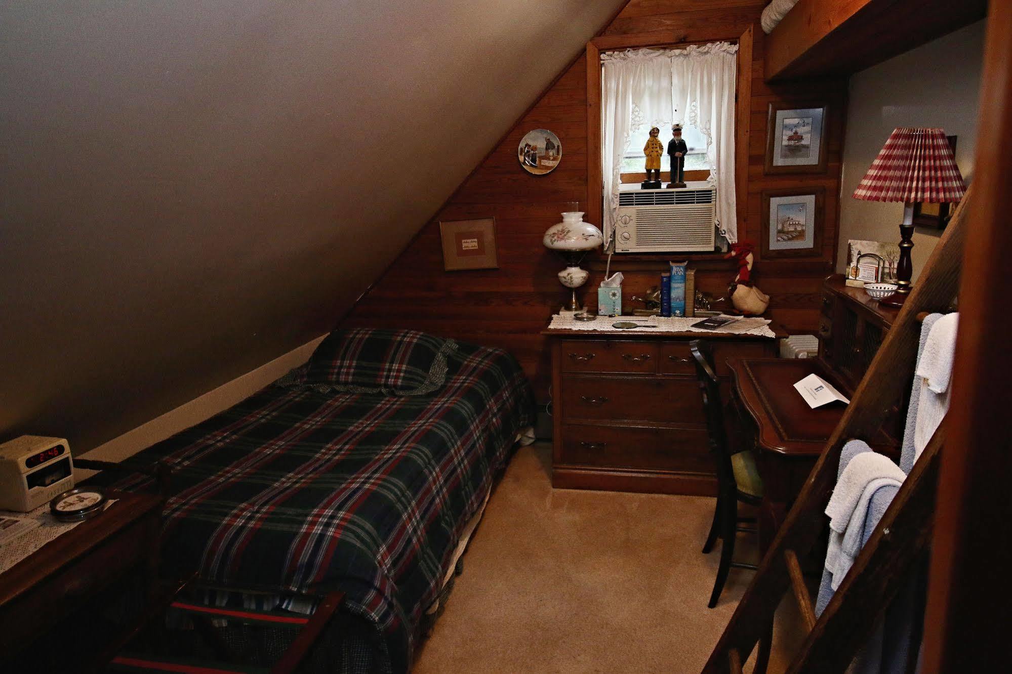Ebenezer House Bed & Breakfast Burtonsville Exterior foto